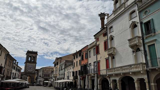 Tra castello, palazzi e ville: Este, gioiello dei Colli Euganei