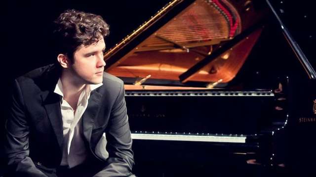 Domenica in Musica: Nicola Losito pianoforte