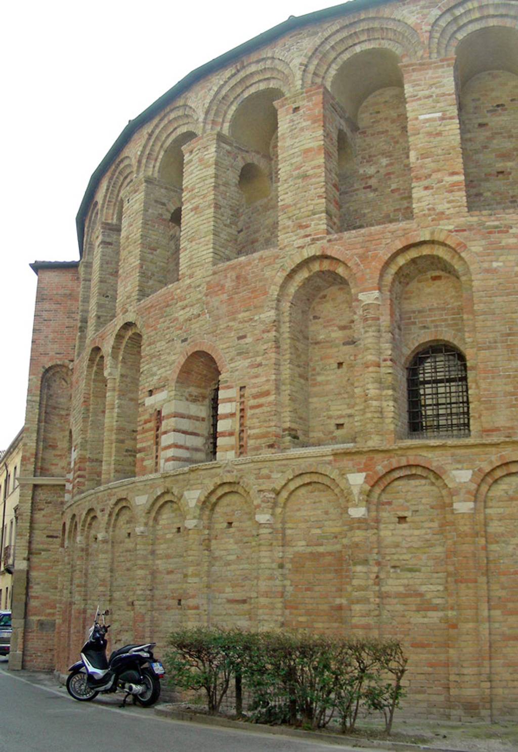 Chiesa di Santa Sofia, abside (particolare)
