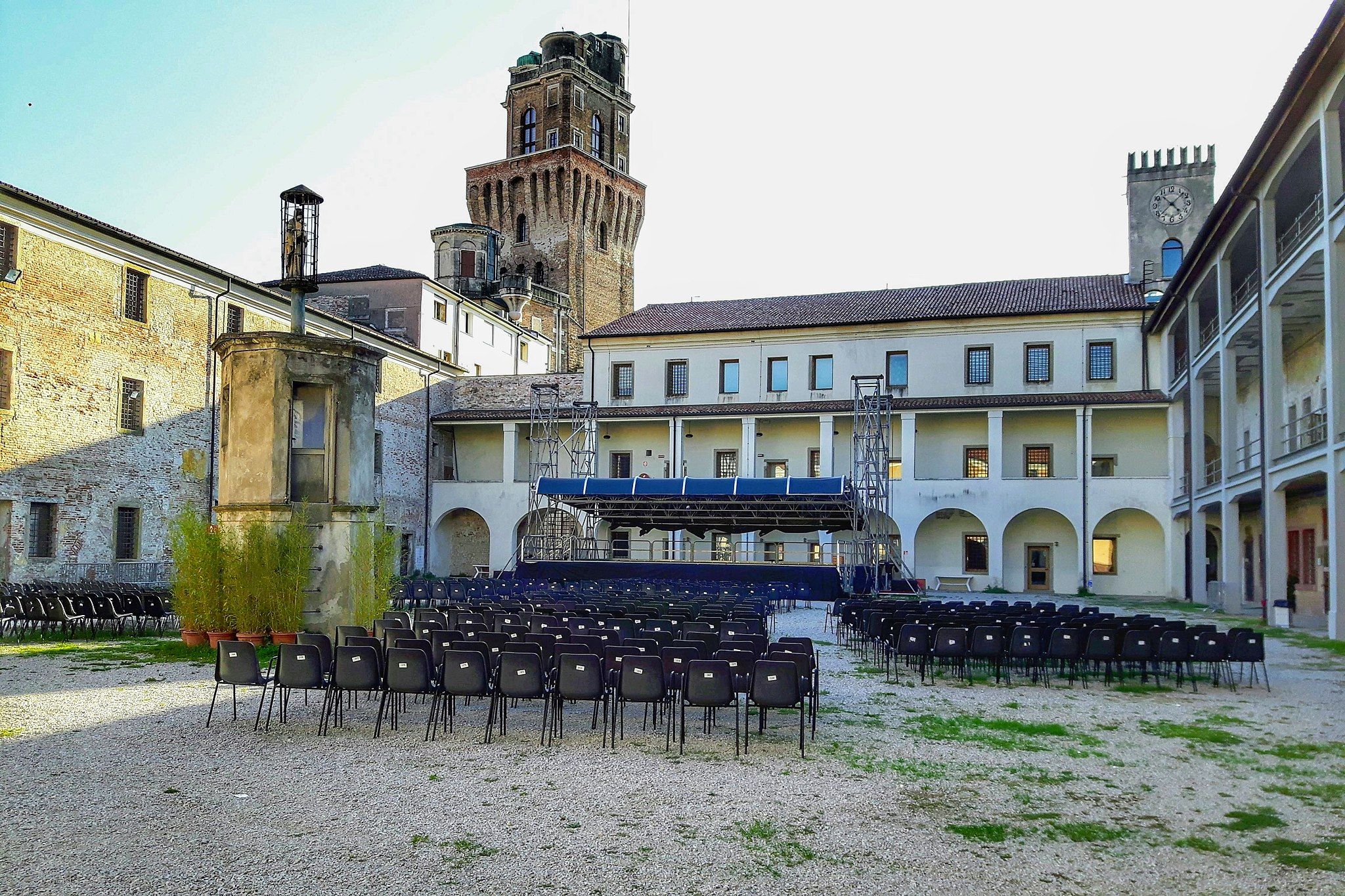 carrara castle, la specola