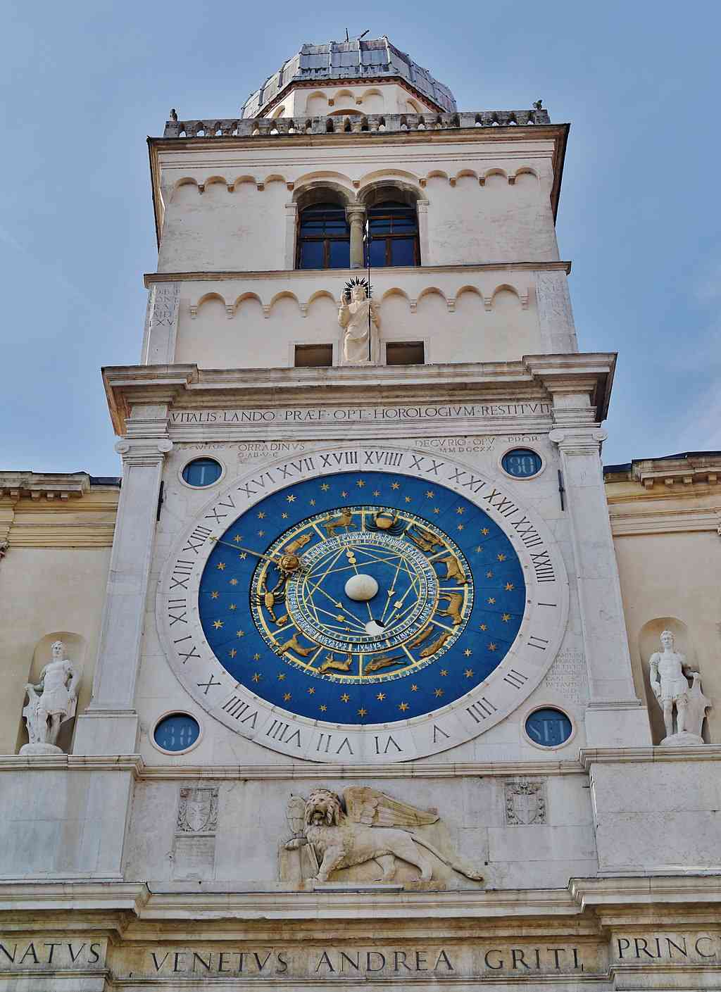 Clock Tower in Piazza dell'Orologio